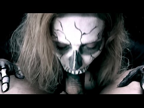 ❤️ Keça cin bi devê xwe yê reş dîkê dimijê û qurmê dadiqurtîne. ️ Sluts li ku.cassino-vulkan646.ru ❌️